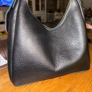 -🦕pebbled - Pebbled Black Large Aspen Shoulder Bag